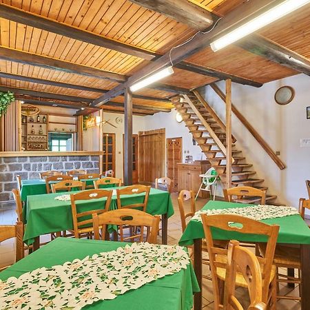 Penzion Pod Lesem Hotel Hodkovice Kültér fotó